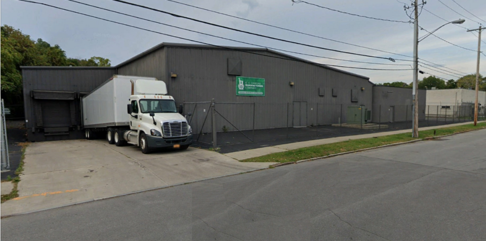 Primary Photo Of 123 Larned St, Syracuse Manufacturing For Lease