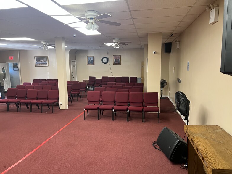 More Photos Of 303 E 98th St, Brooklyn Religious Facility For Sale