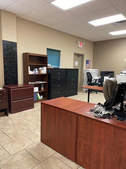 More Photos Of 1630 Highway 531, Minden Office For Lease