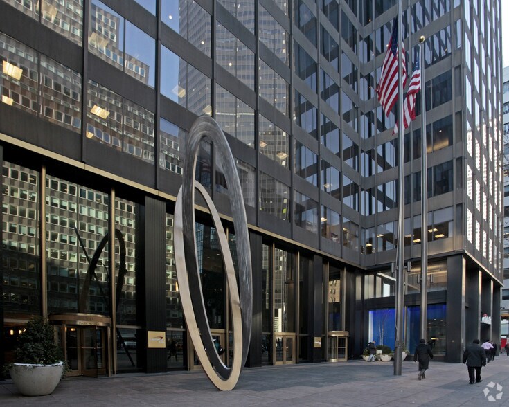 More Photos Of 90 Park Ave, New York Office For Lease