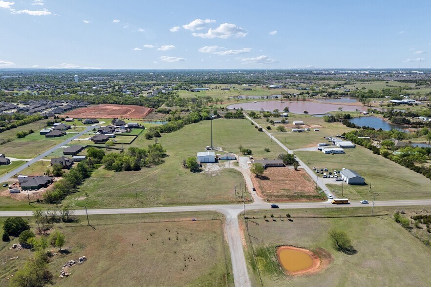 More Photos Of 11113 S Sunnylane Rd, Oklahoma City Warehouse For Sale