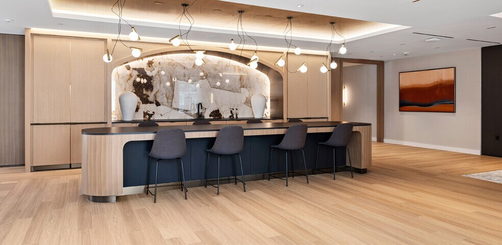 More Photos Of 200 State St, Boston Office For Lease