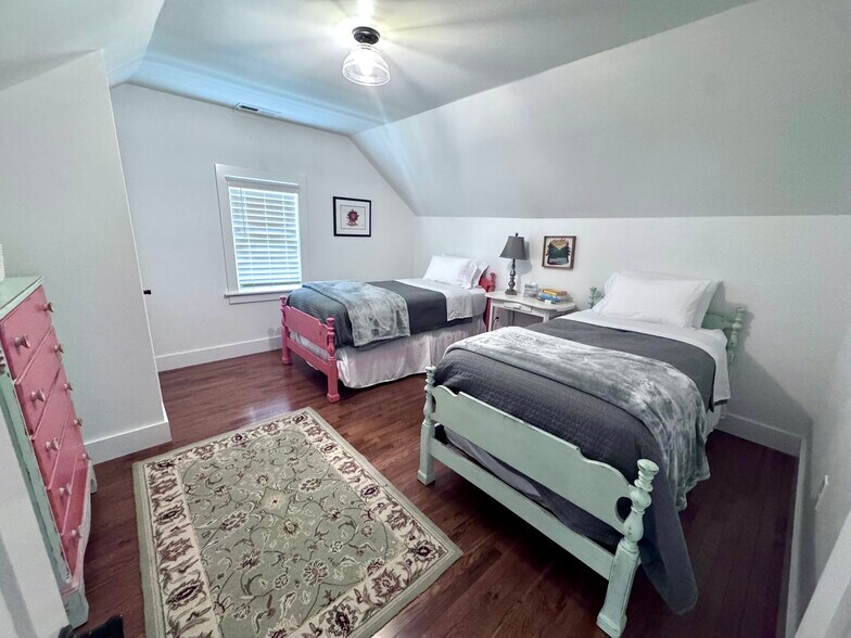 More Photos Of 502 Pennlyn Ave, Cumberland Gap Specialty For Sale