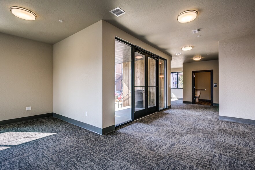 More Photos Of 115 E Lake St, Sandpoint Office Residential For Lease