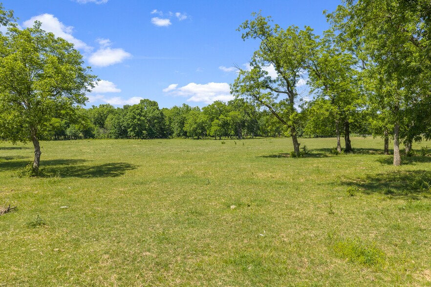 More Photos Of 4480 Memorial Rd, Lone Grove Land For Sale