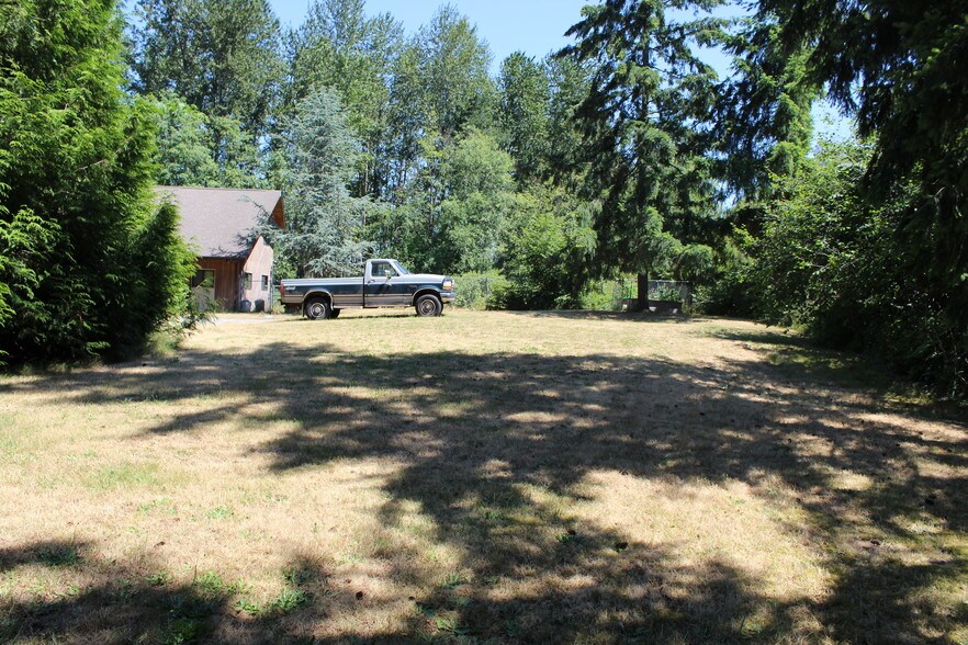 More Photos Of 11204 154th Street Ct E, Puyallup Distribution For Sale