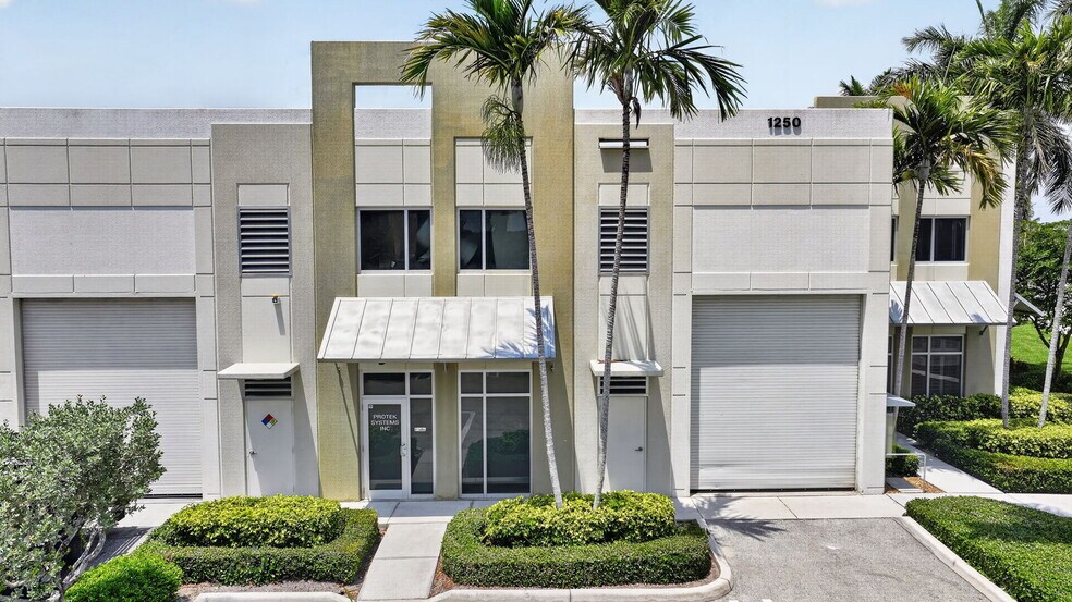 More Photos Of 1250 Wallace Dr, Delray Beach Warehouse For Lease