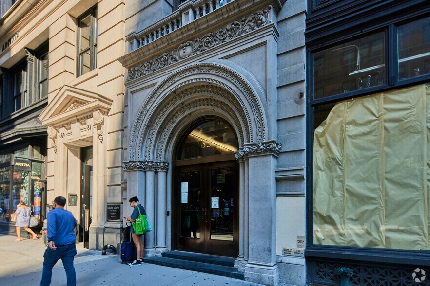 More Photos Of 85 Fifth Ave, New York Office For Lease