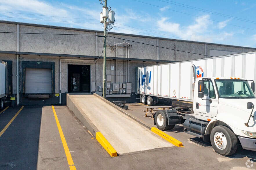 More Photos Of 4901-4971 Distribution Dr, Tampa Distribution For Lease