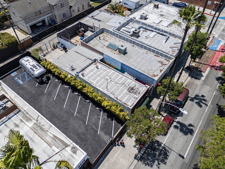 More Photos Of 8554 Washington Blvd, Culver City Bar For Sale