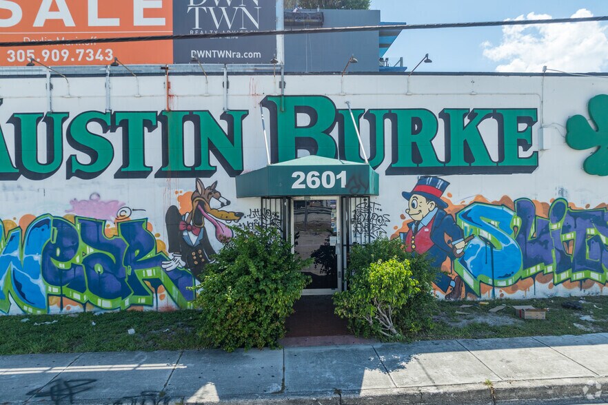 More Photos Of 2601 NW 6th Ave, Miami Freestanding For Lease