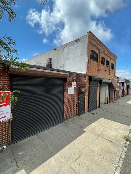 More Photos Of 224 48th St, Brooklyn Industrial For Sale