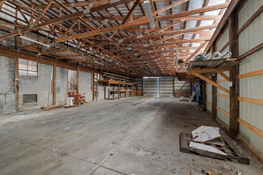 More Photos Of 309 Main St, Emlenton General Retail For Sale