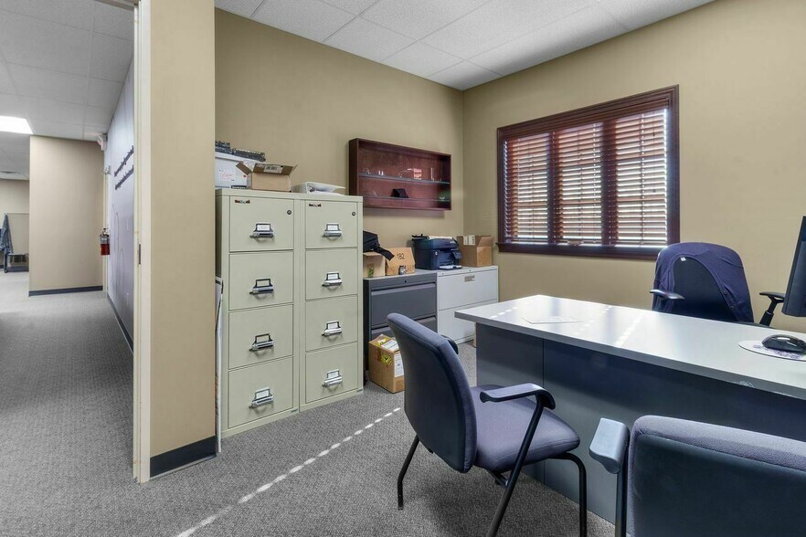 More Photos Of 695 Pro Med Ln, Carmel Medical For Sale