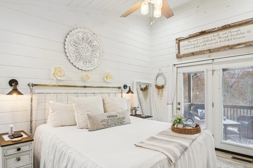 More Photos Of 354 Ivy Ridge Cir, Sylva Specialty For Sale