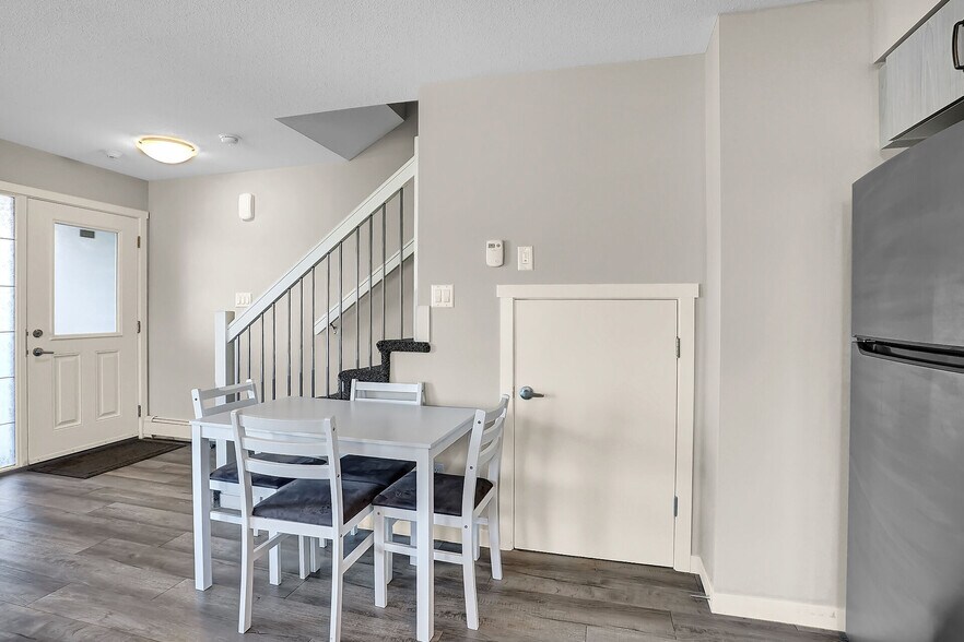 More Photos Of 1175 Pasqua St, Regina Apartments For Sale