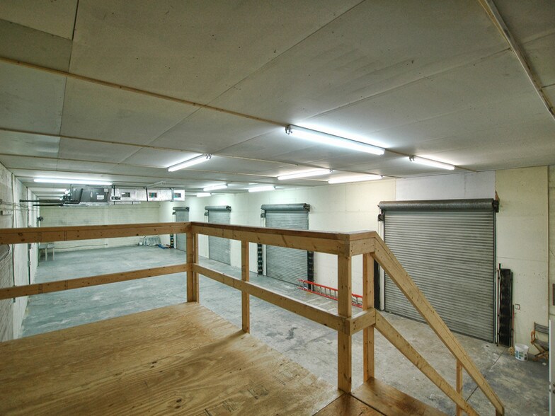 More Photos Of 1733 SW Biltmore St, Port Saint Lucie Warehouse For Sale