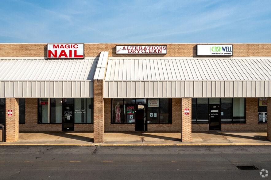 More Photos Of 1807 Cherry Rd, Rock Hill Unknown For Lease