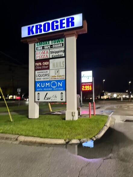More Photos Of 218-248 S Egret Bay Blvd, League City General Retail For Lease