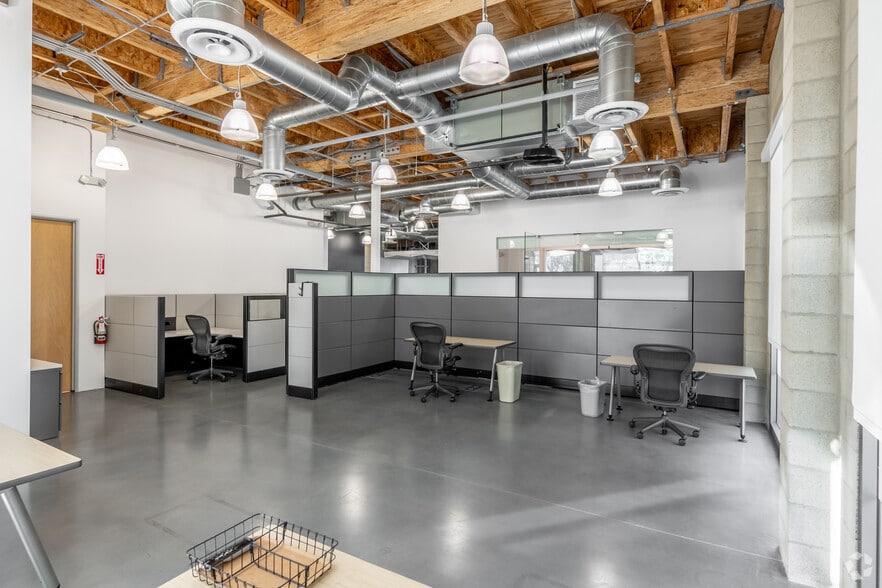 More Photos Of 9930 Irvine Center Dr, Irvine Loft Creative Space For Lease