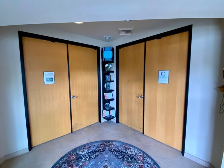 More Photos Of 17701 Cowan, Irvine Office For Sale