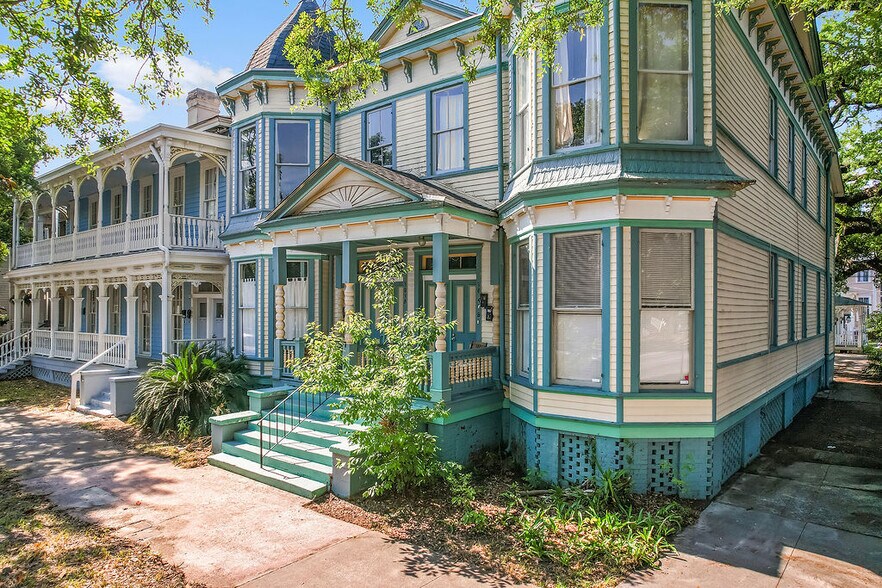 More Photos Of 301 E Henry St, Savannah Multifamily For Sale