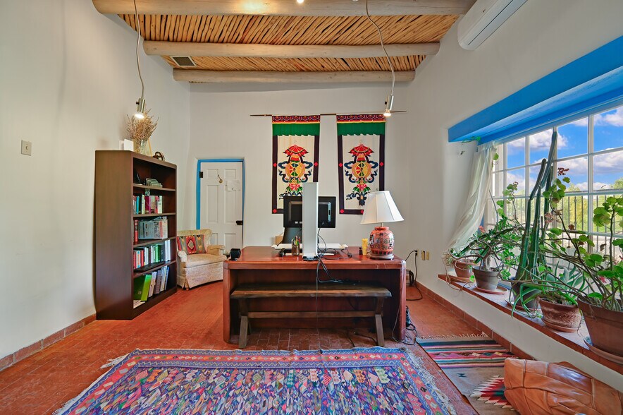 More Photos Of 200 W De Vargas St, Santa Fe Office For Sale