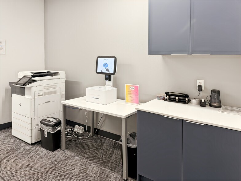 More Photos Of 3960 Howard Hughes Pky, Las Vegas Coworking Space