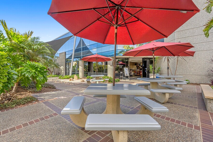 More Photos Of 5962 La Place Ct, Carlsbad Unknown For Lease