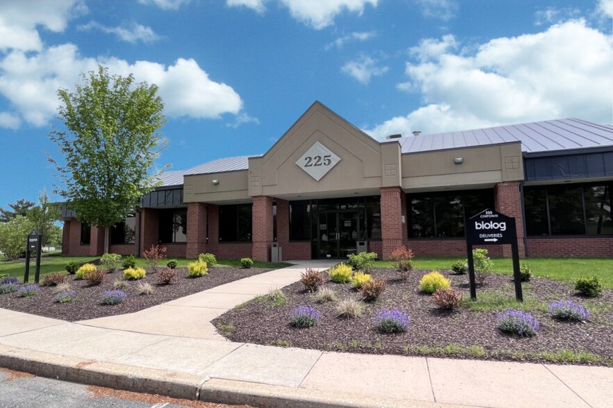 Primary Photo Of 225 Corporate Blvd, Newark Medical For Lease