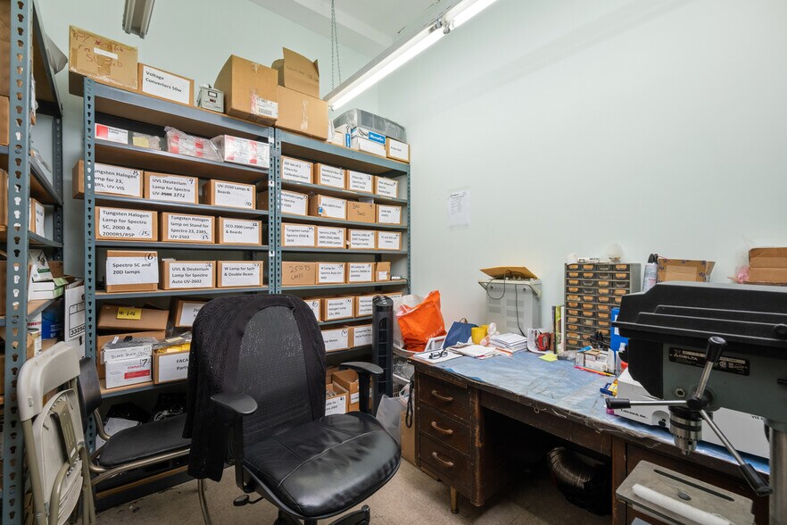More Photos Of 2728 S La Cienega Blvd, Los Angeles Office For Lease