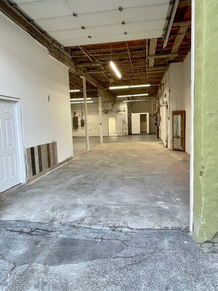 More Photos Of 430 Nepperhan Ave, Yonkers Warehouse For Lease
