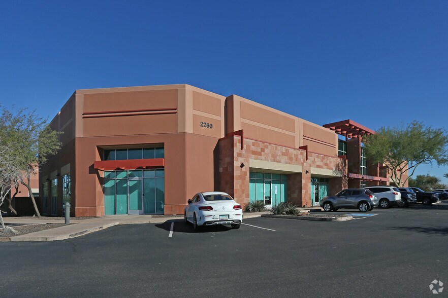 More Photos Of 2301 E Yeager Dr, Chandler Unknown For Lease