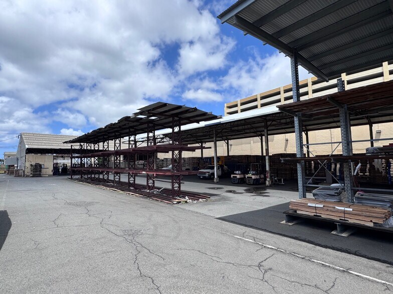 More Photos Of 660 N Nimitz Hwy, Honolulu Land For Lease