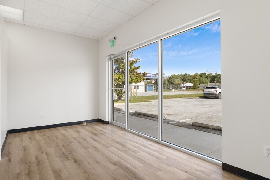 More Photos Of 1298 E Norvell Bryant Hwy, Hernando Freestanding For Sale