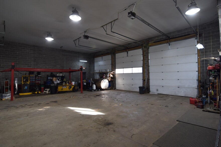 More Photos Of 8461 Easton Rd, Ottsville Industrial For Sale