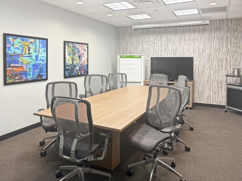 More Photos Of 1751 River Run, Fort Worth Coworking Space