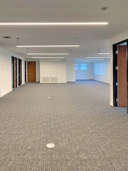 More Photos Of 4601 Spicewood Springs Rd, Austin Office For Sale