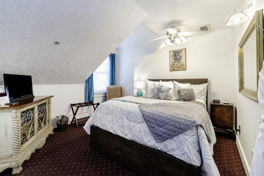 More Photos Of 29 Cuna St, Saint Augustine Hospitality For Sale