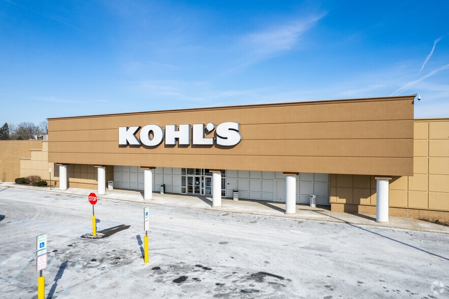 Primary Photo Of 2001 MacArthur Blvd, Whitehall Unknown For Lease