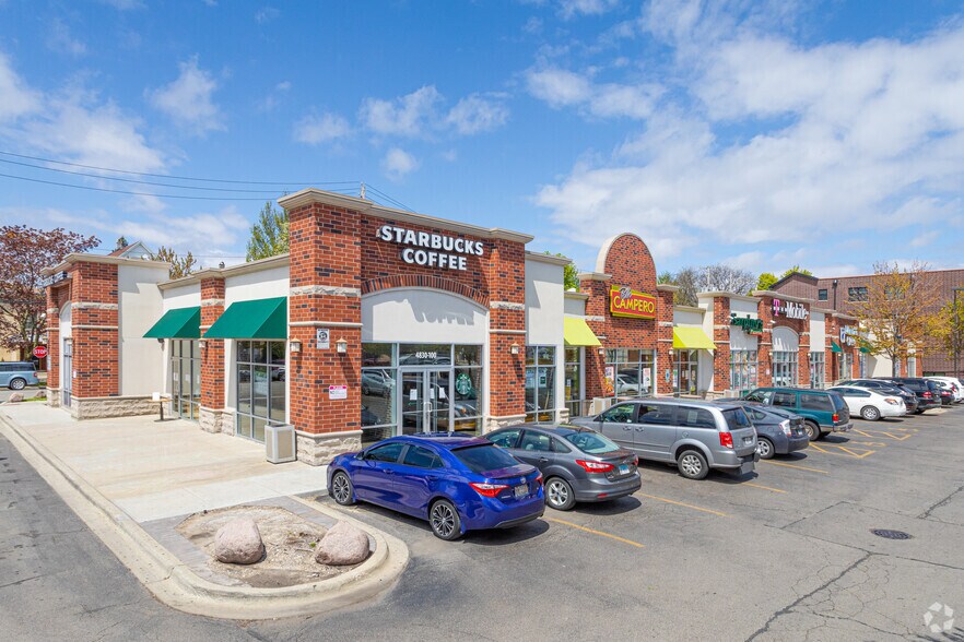 Primary Photo Of 4824-4840 Pulaski Rd, Chicago Unknown For Lease