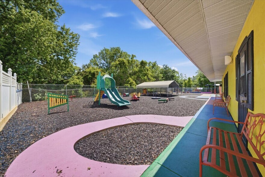More Photos Of 1330 Knox McRae Dr, Titusville Schools For Sale