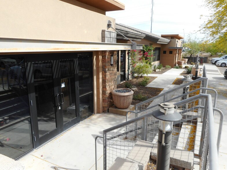 More Photos Of 10643 N Frank Lloyd Wright Blvd, Scottsdale Office For Sale