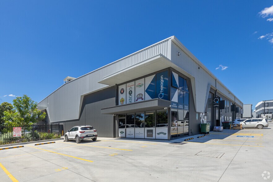 More Photos Of 61 Ashford Ave, Milperra Warehouse For Lease