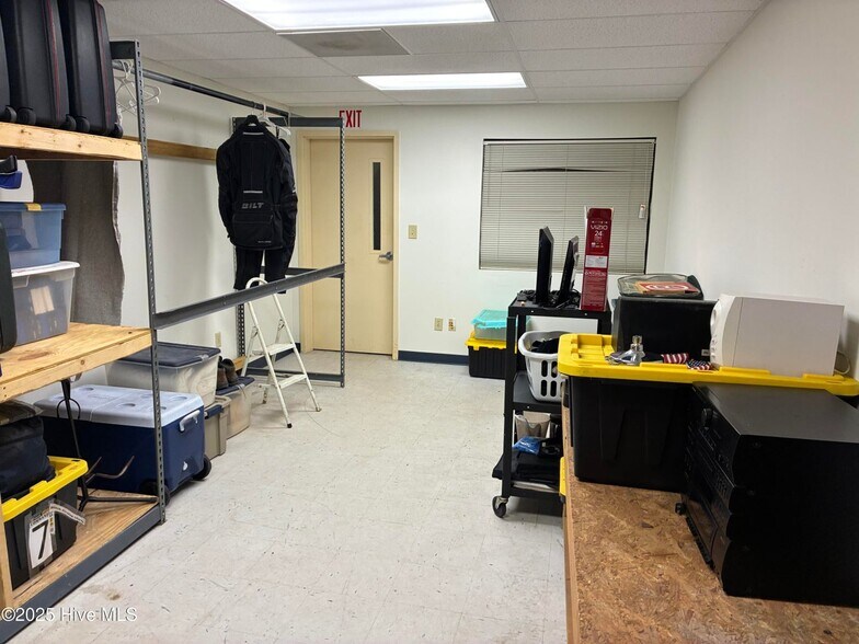 More Photos Of 161 T Com Dr, Elizabeth City Warehouse For Sale