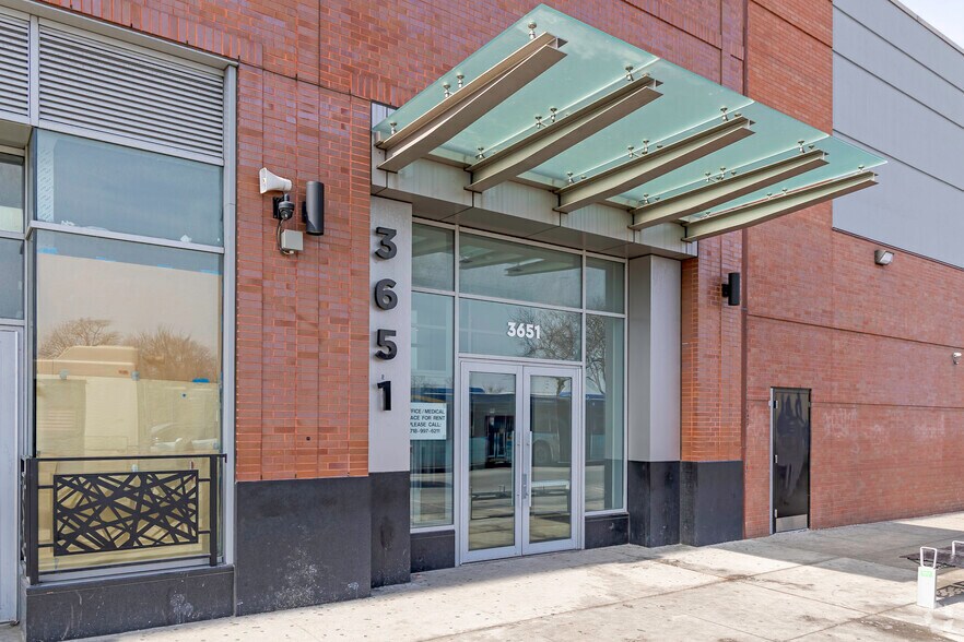 More Photos Of 3651 Bruckner Blvd, Bronx Office For Lease