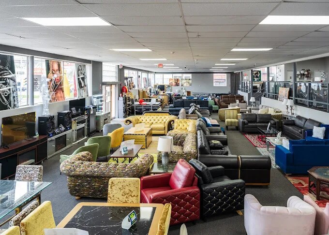 More Photos Of 130 E Baltimore Ave, Lansdowne General Retail For Sale