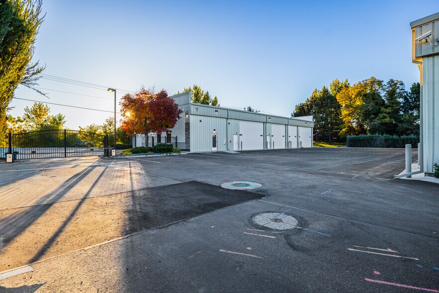 More Photos Of 9049 Horseshoe Bend Rd, Eagle Self Storage For Sale