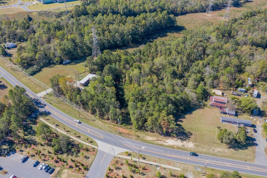 More Photos Of 11725 Mt Holly-Huntersville Rd, Huntersville Land For Lease