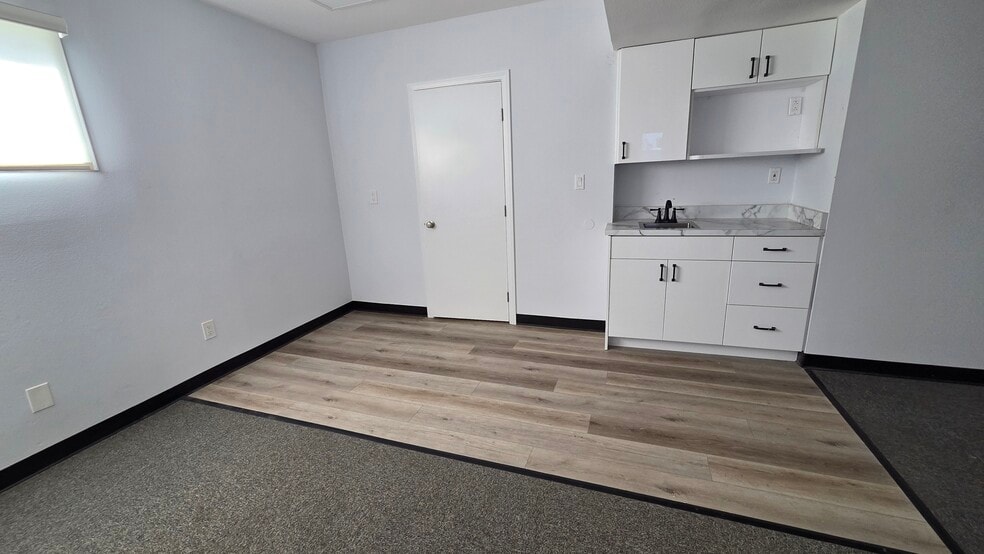 More Photos Of 370 W 6th St, San Bernardino Loft Creative Space For Lease